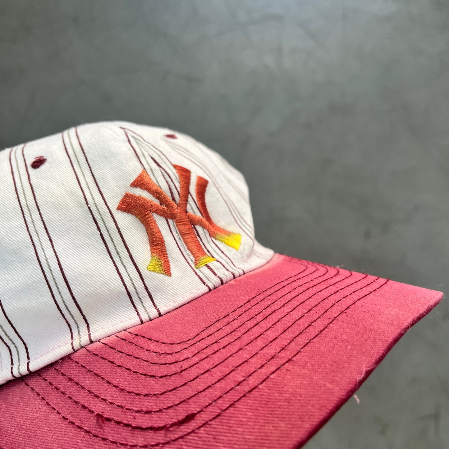 NEW YORK YANKEES PINSTRIPE 90s