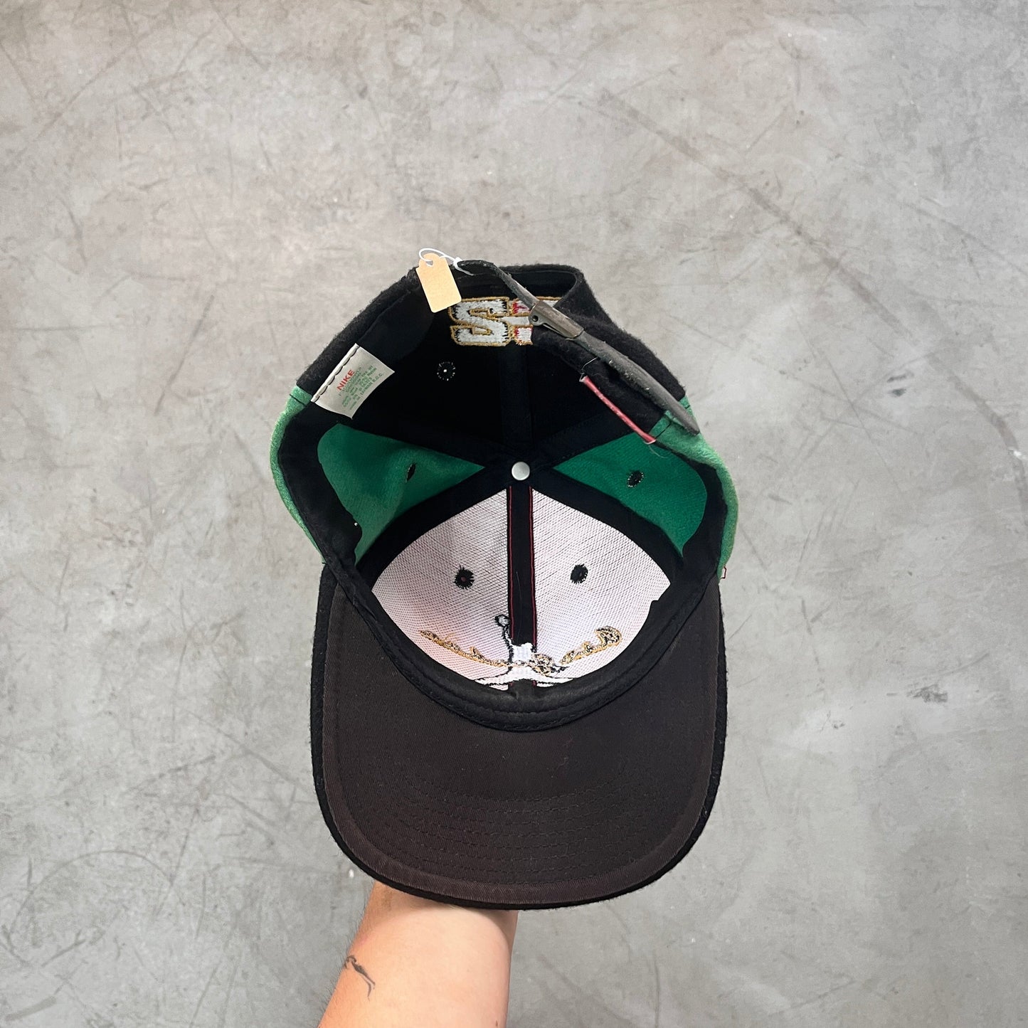 NIKE JORDAN WOOL CAP 90s