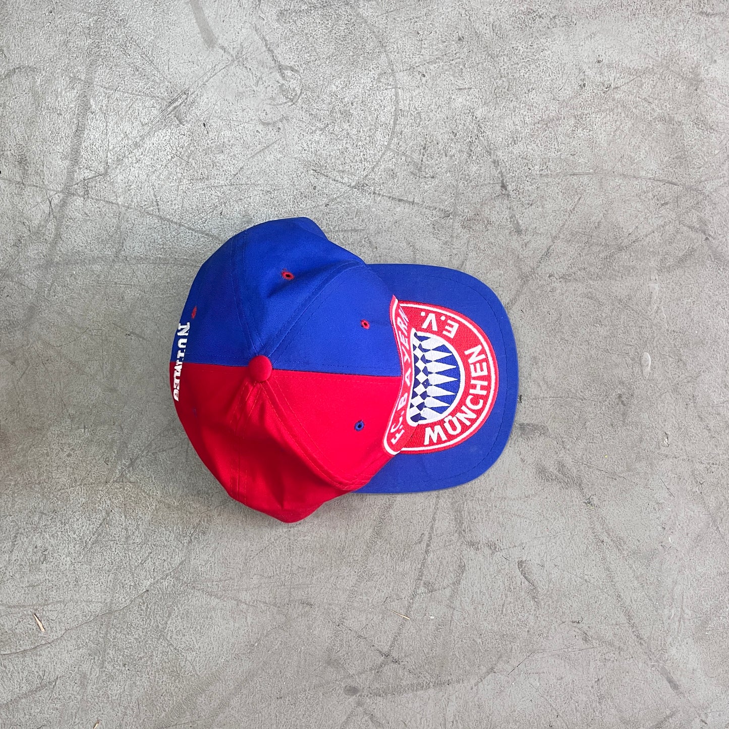 NUTMEG FC BAYERN MÜNCHEN CAP 90s