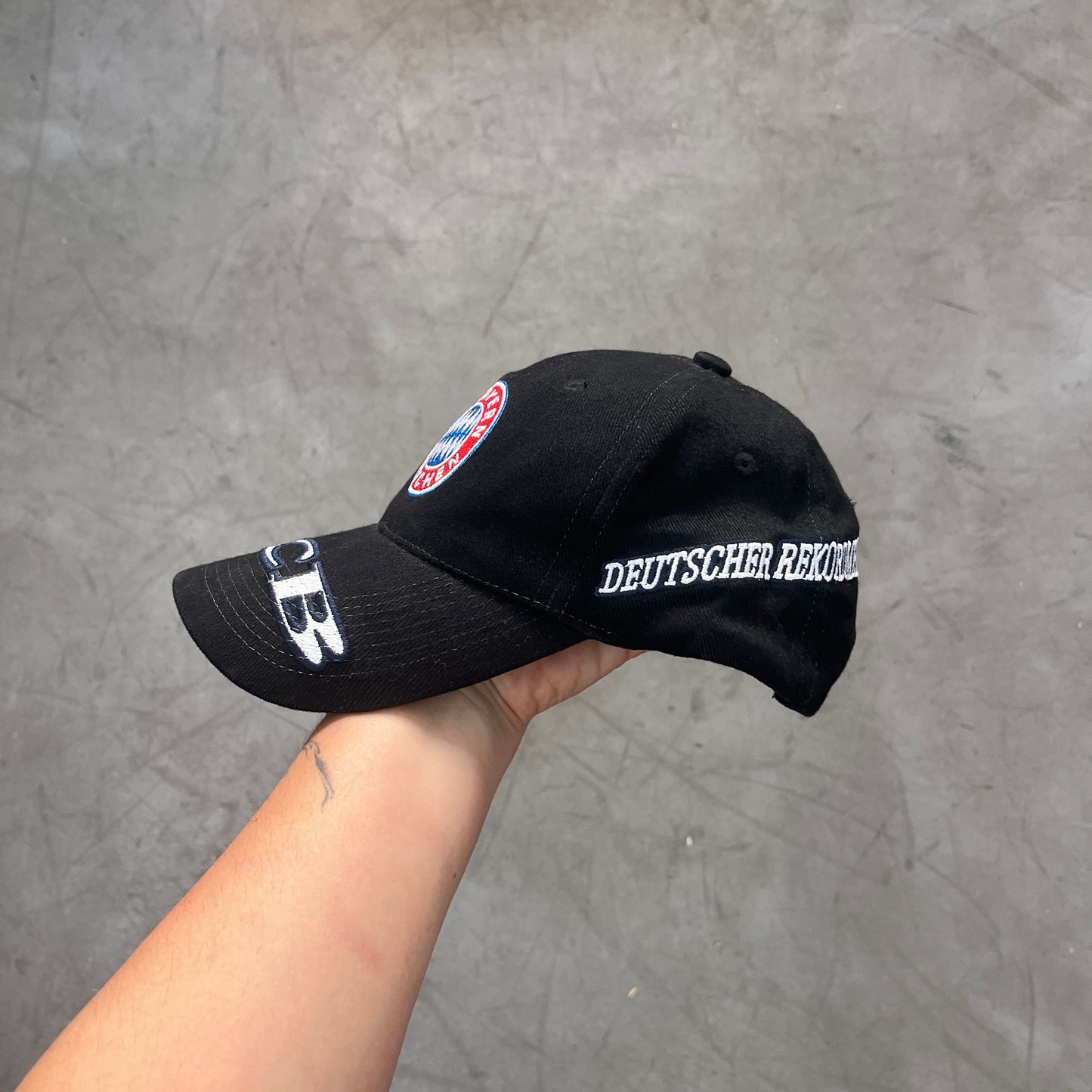 FC BAYERN MÜNCHEN CAP BLK