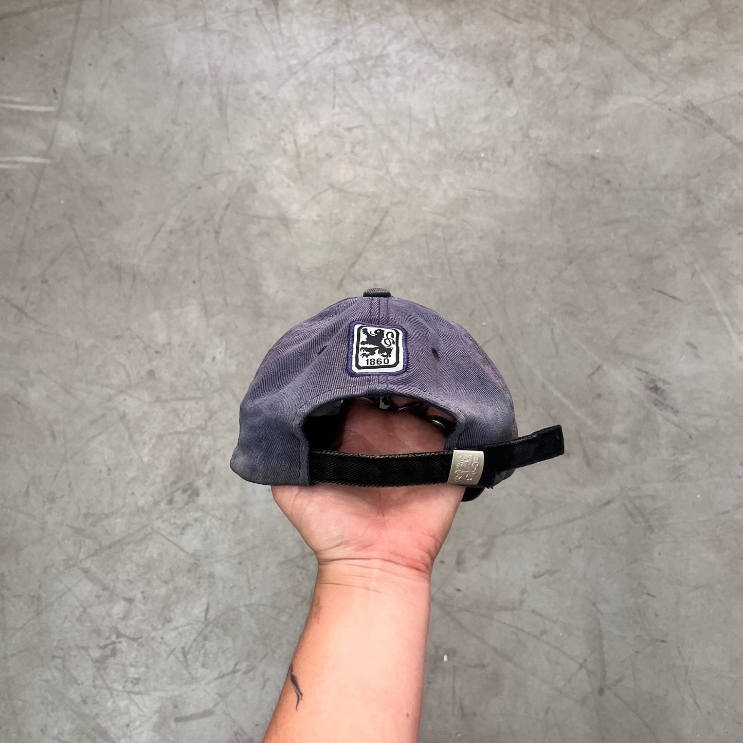 THRASHED TSV 1860 MÜNCHEN CAP