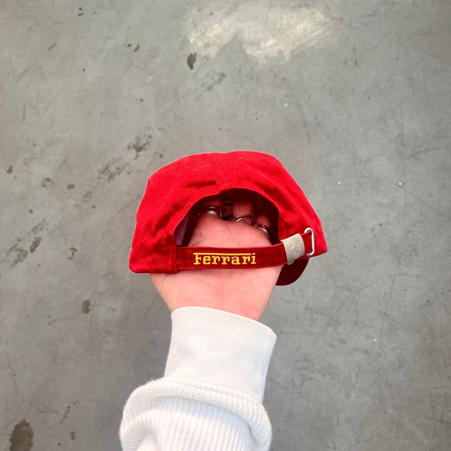 FERRARI CAP 90s