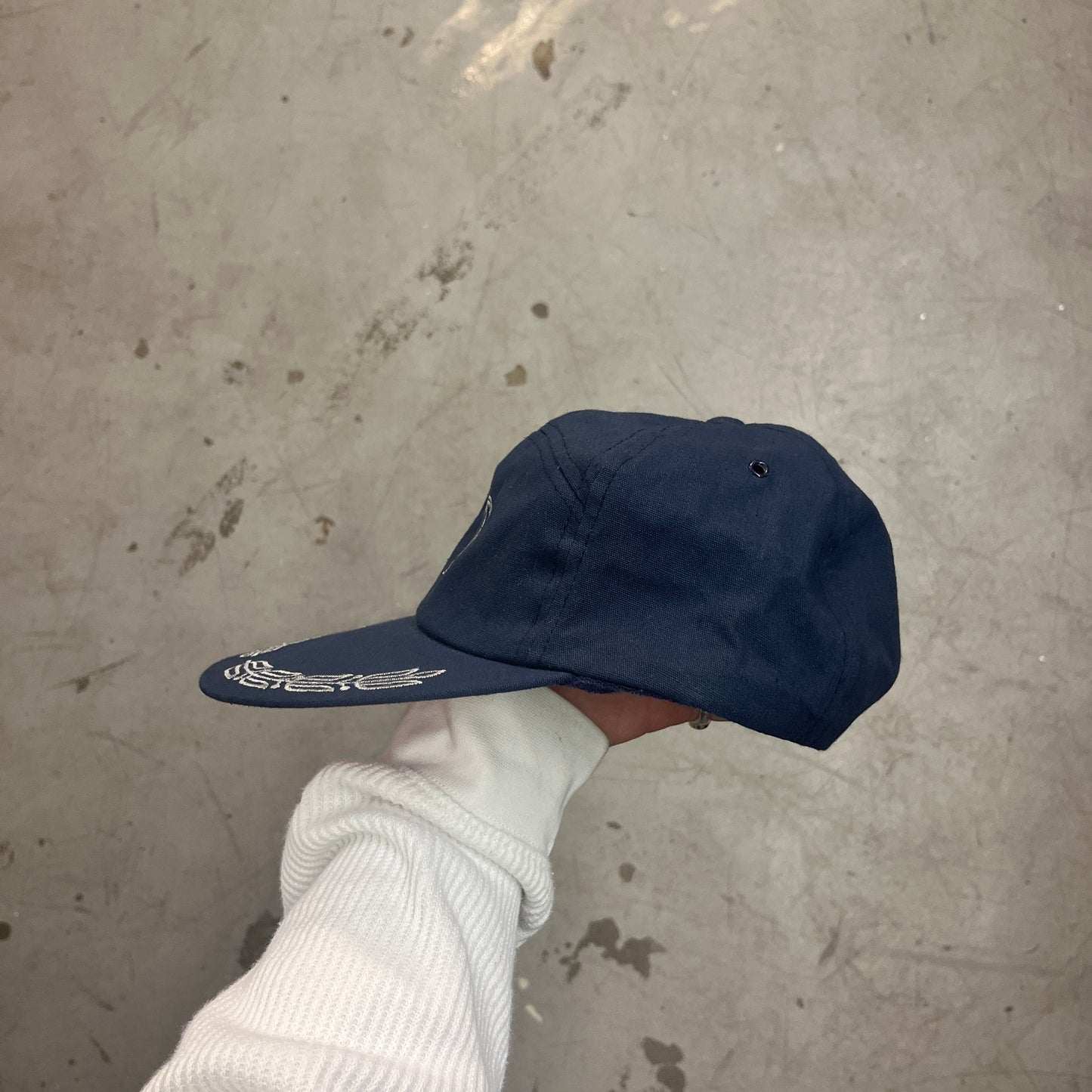 MERCEDES BENZ 7 PANEL CAP 90s