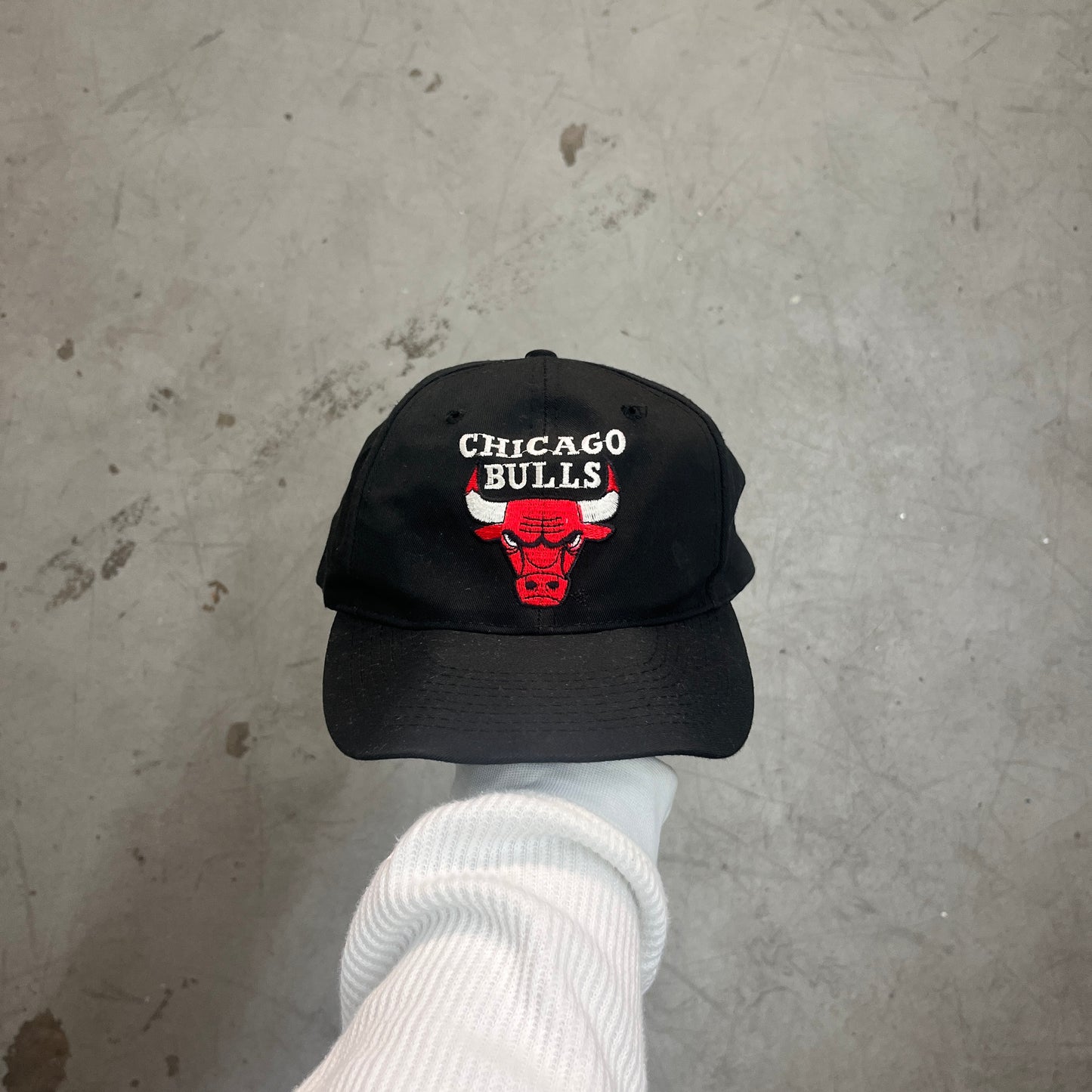 CHICAGO BULLS BLK CAP 90s