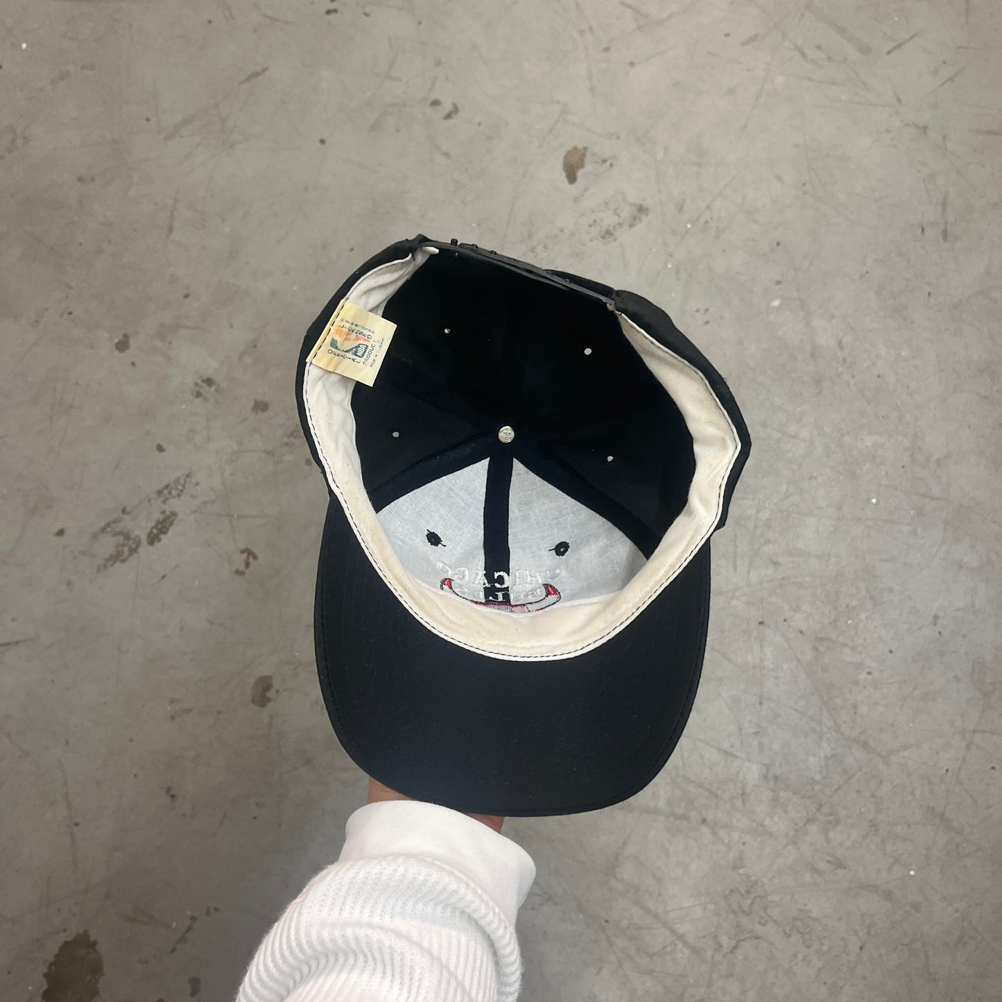 CHICAGO BULLS BLK CAP 90s