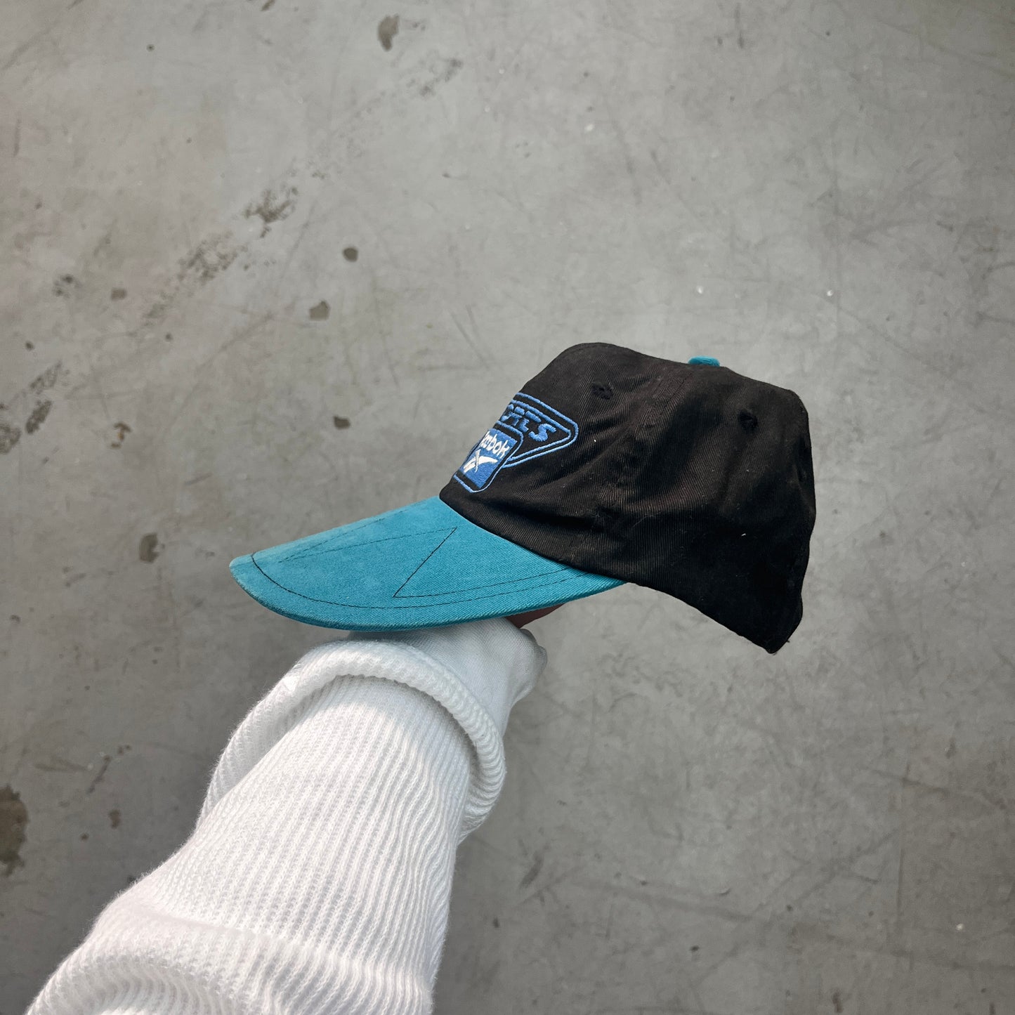 REEBOK SPORTS LONG BILL CAP