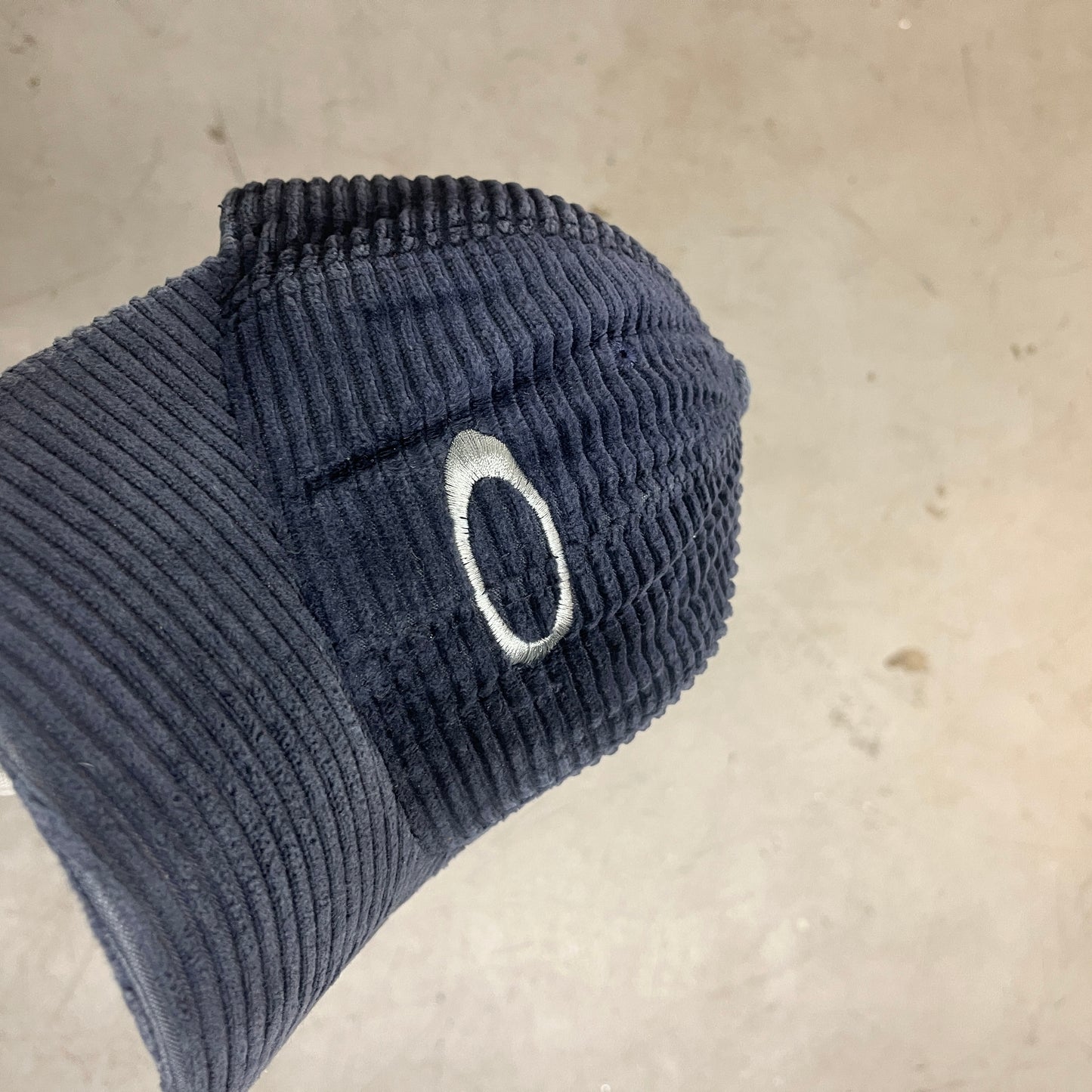 OAKLEY BLUE CORDUROY CAP 90s