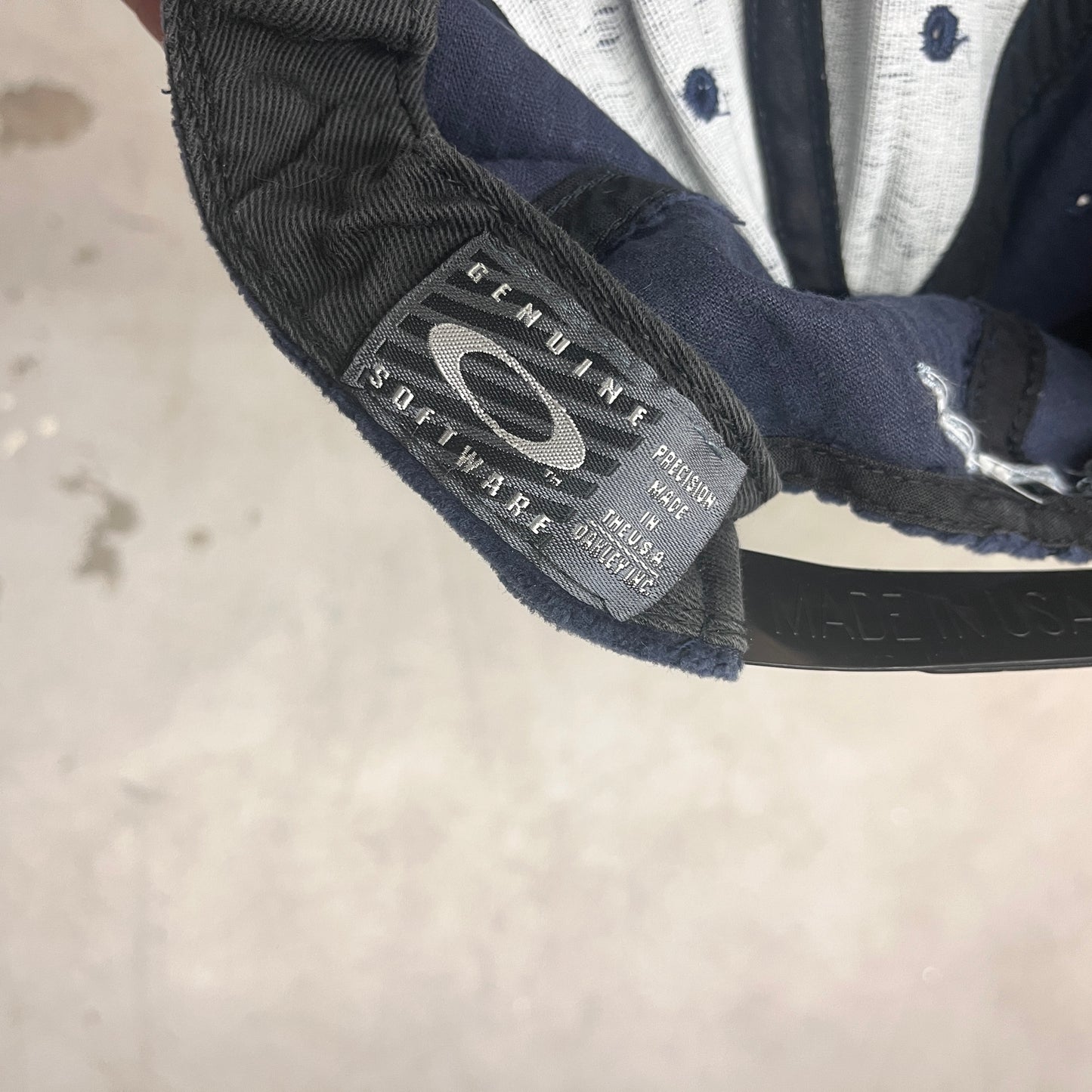 OAKLEY BLUE CORDUROY CAP 90s