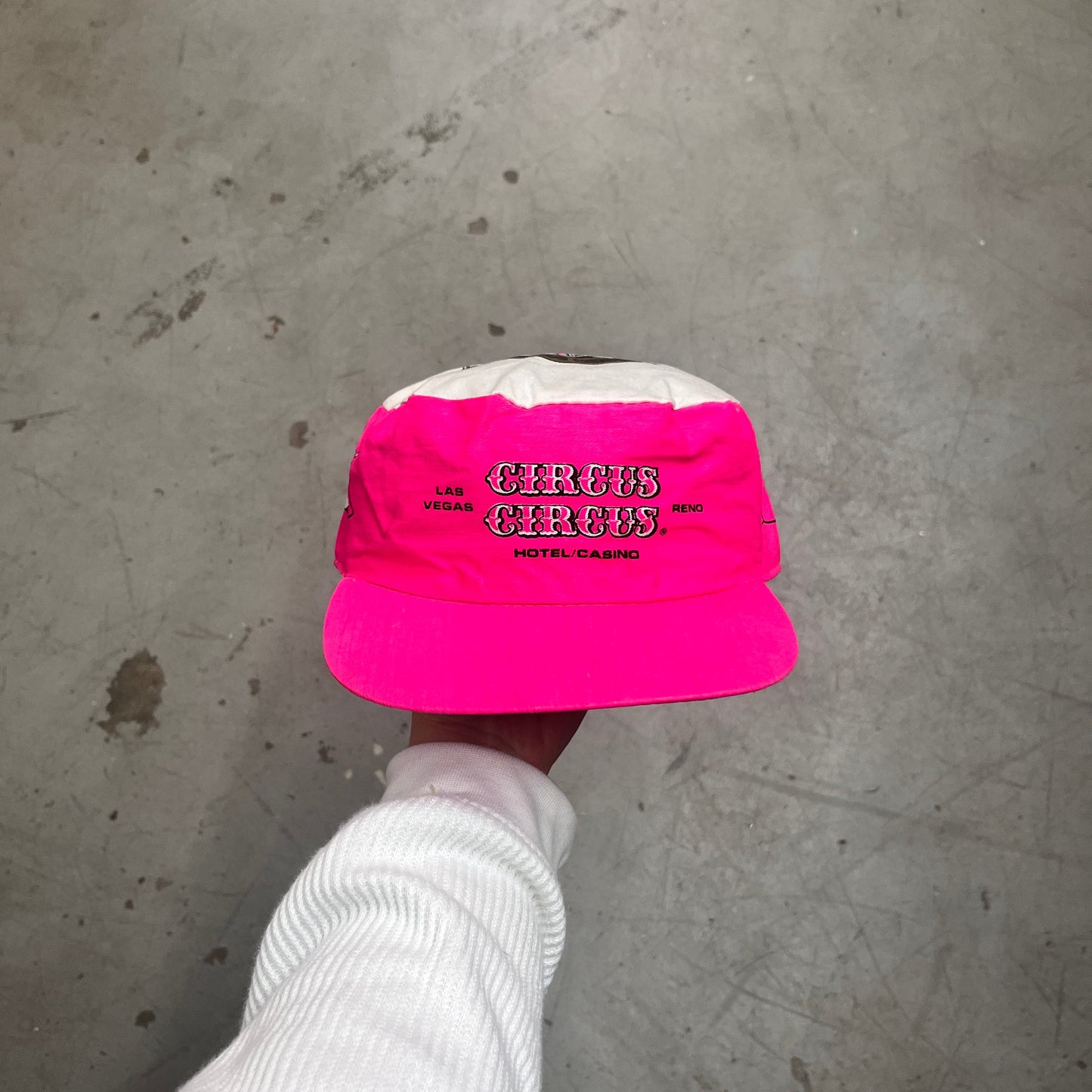 LAS VEGAS CIRCUS CIRCUS SOUVENIR PILL BOX CAP