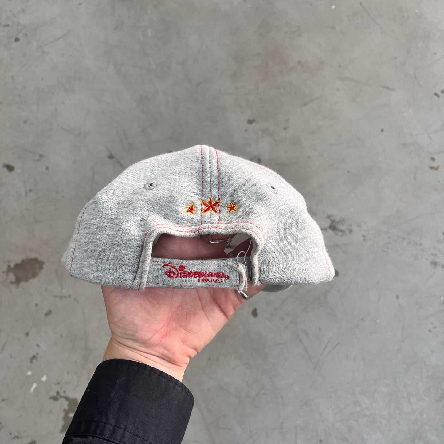 DISNEY MICKEY MOUSE ARIES CAP