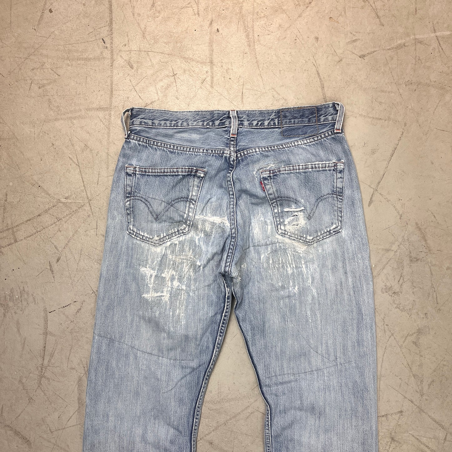 LEVIS 501 REPAIRED DENIM 32W/34L