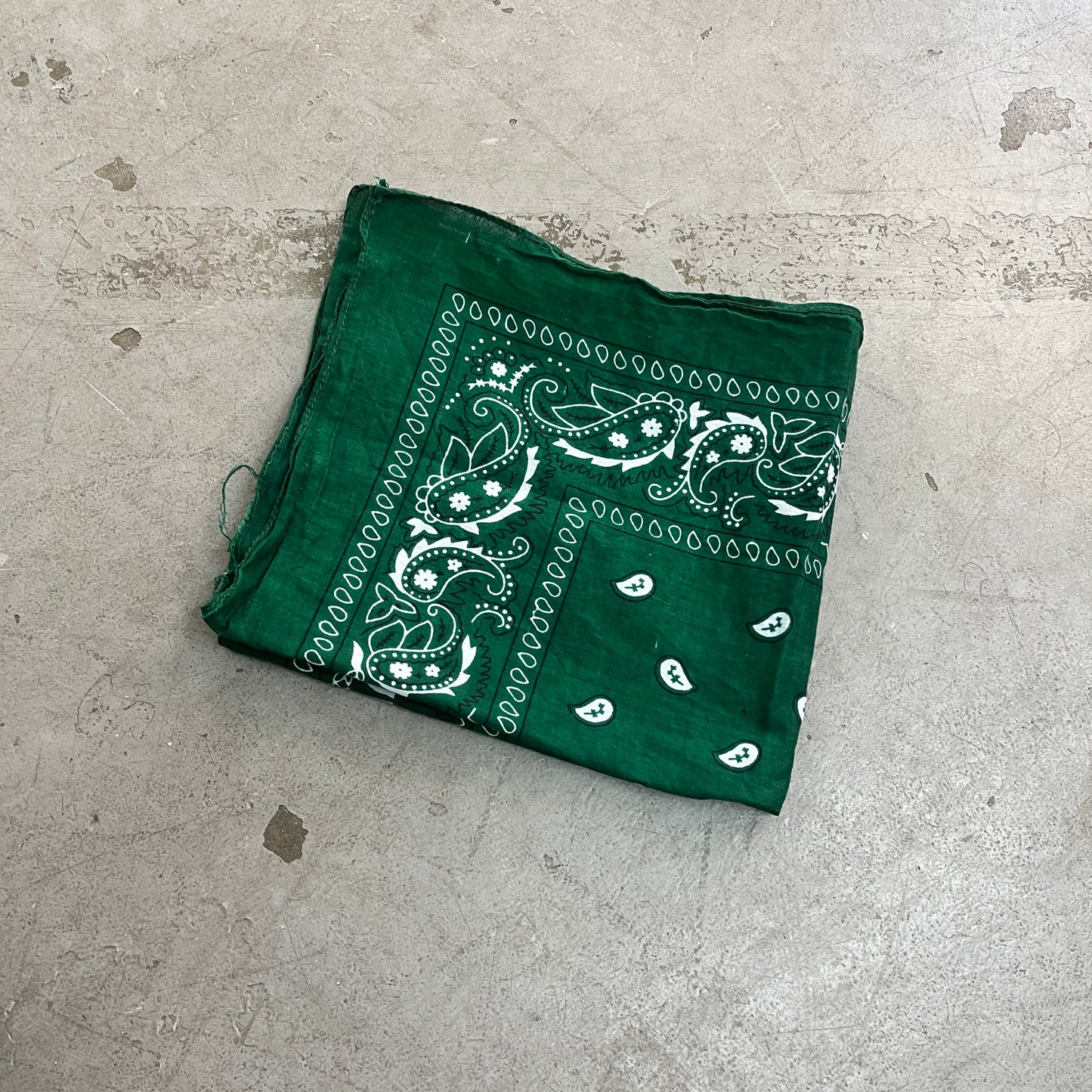 COTTON BANDANA GREEN