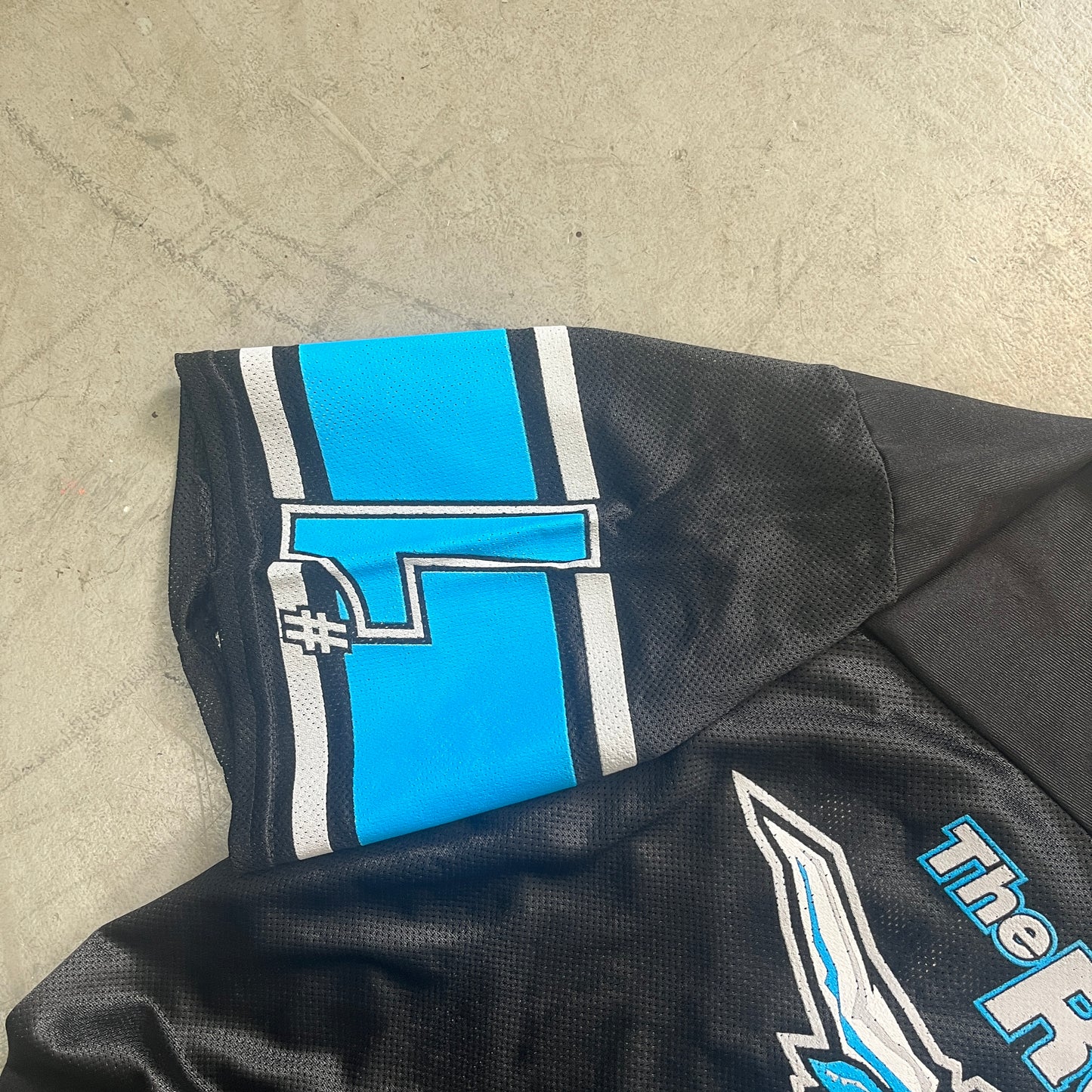 WWF THE ROCK TRINITY ATHLETICS 2002 [M]