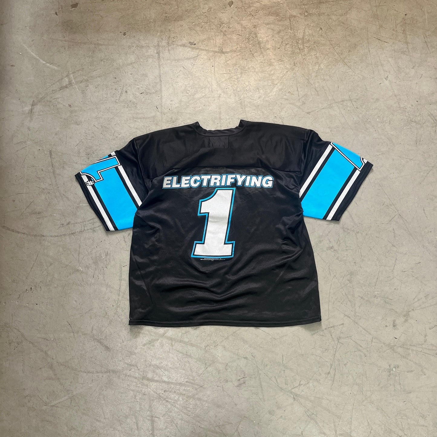 WWF THE ROCK TRINITY ATHLETICS 2002 [M]