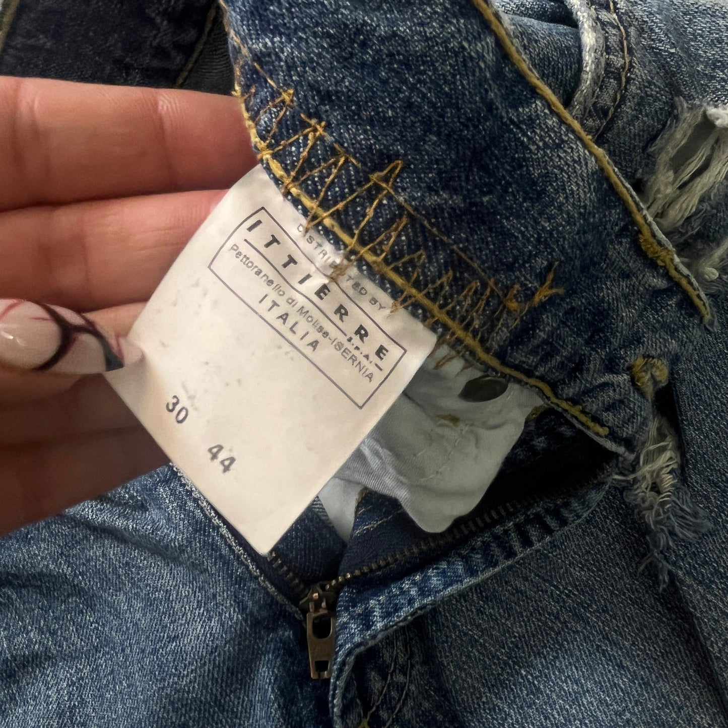 JUST CAVALLI DISTRESSED DENIM [W28 L32]