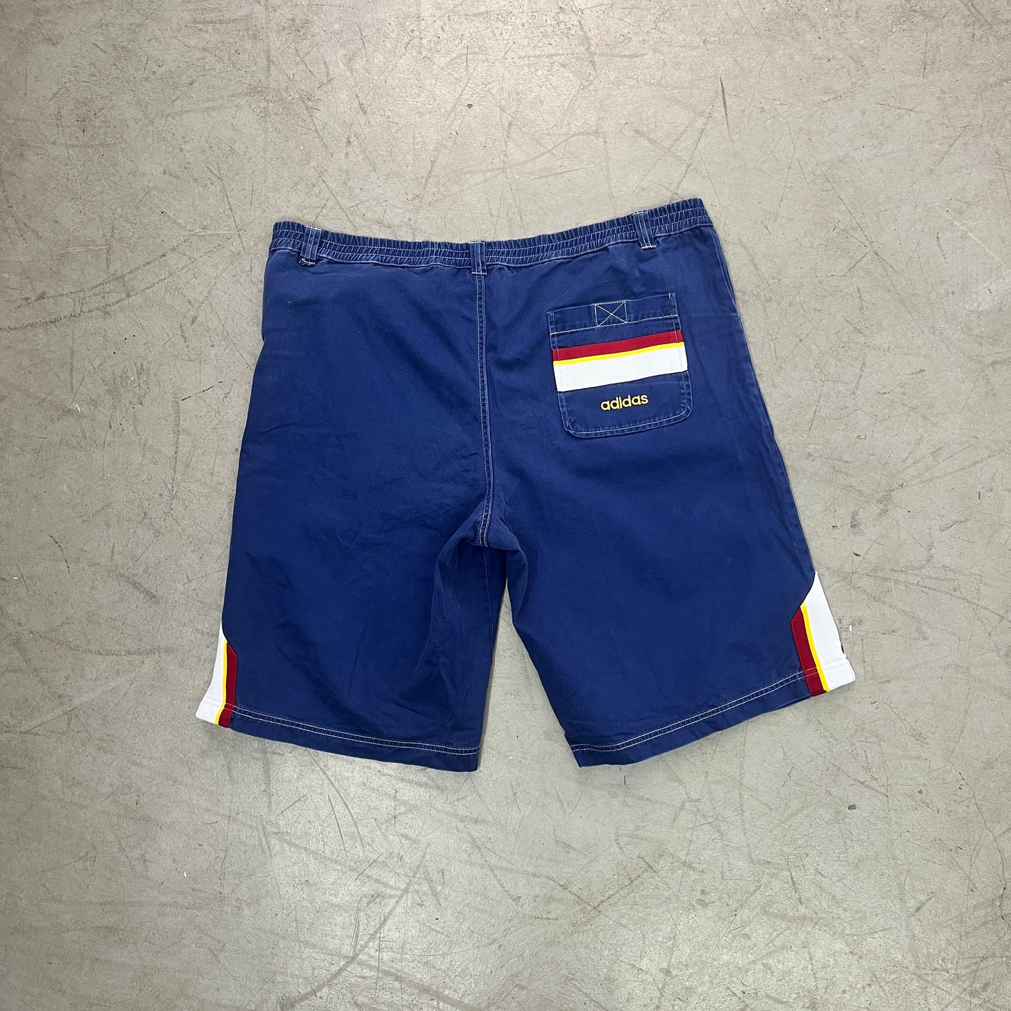 ADIDAS STREETBALL 90s SHORTS [XXL]