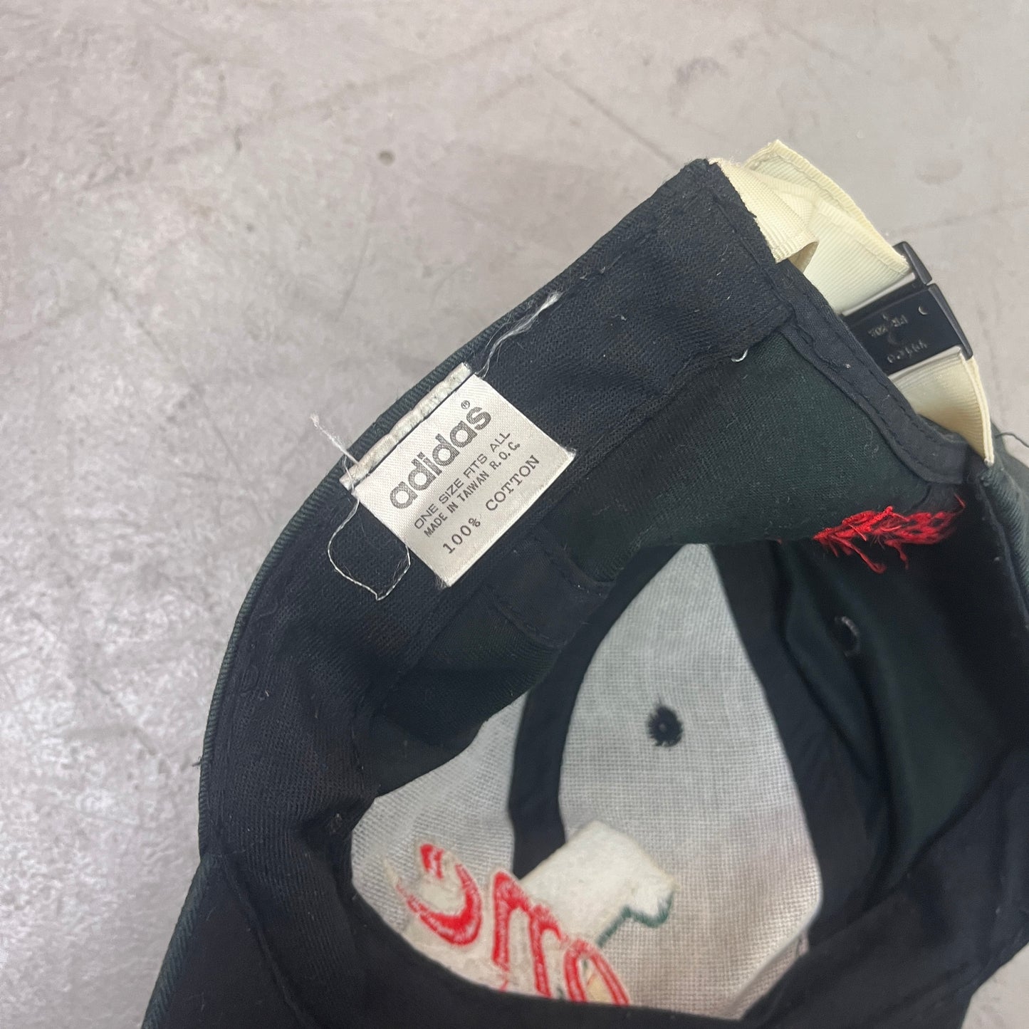 ADIDAS THE WORLD OF SPORTS 80s