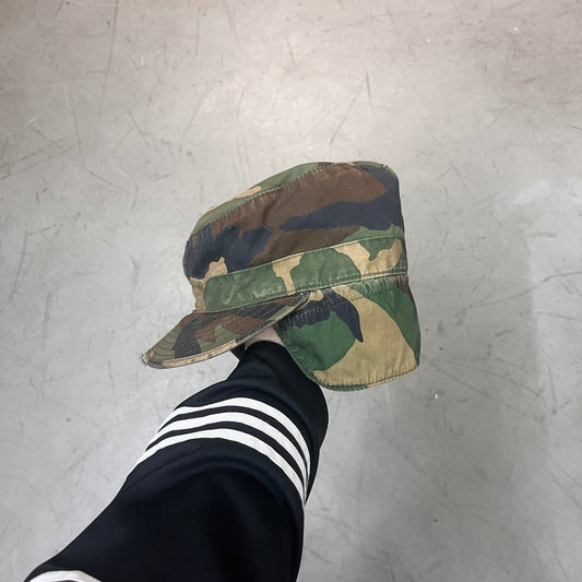WOODLAND CAMO TRAPPER CAP