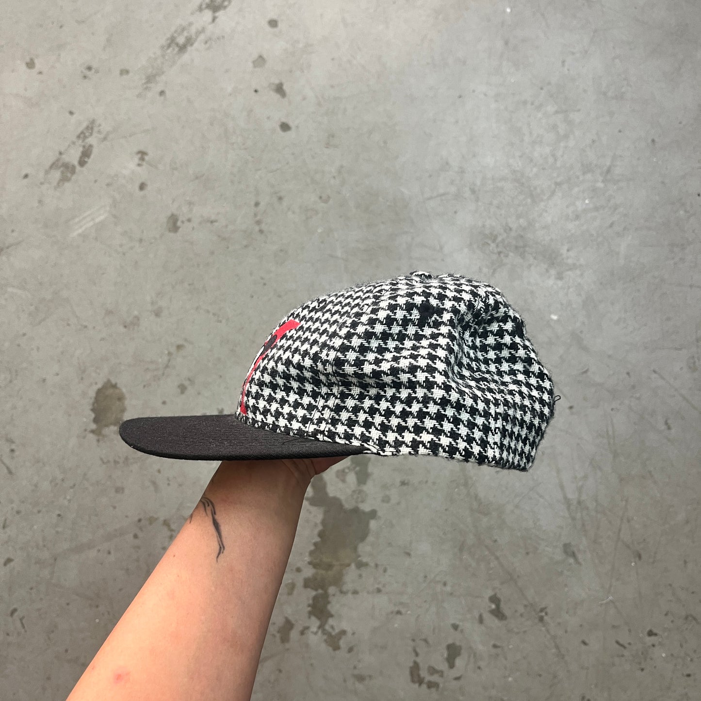 MICKEY MOUSE HOUNDS TOOTH 90s