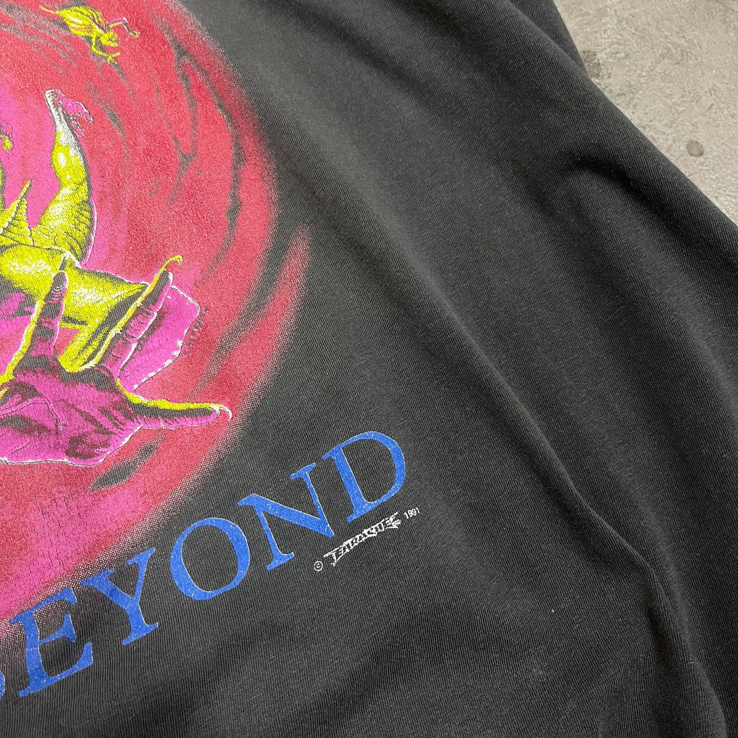 MASSACRE FROM BEYOND 1991 0G [XL]