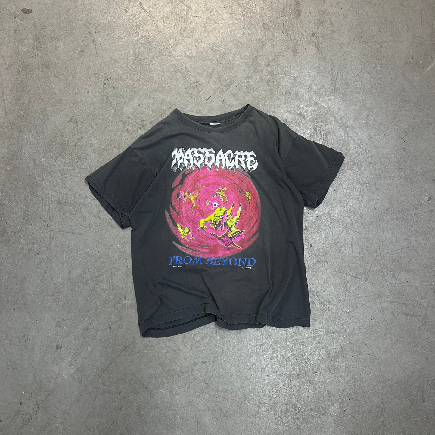 MASSACRE FROM BEYOND 1991 0G [XL]