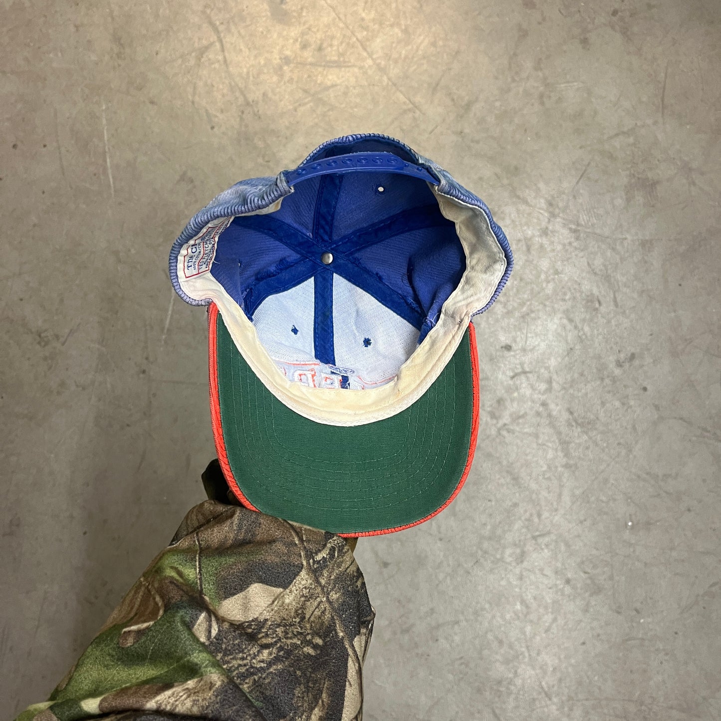 EDMONTON OILERS CORDUROY CAP