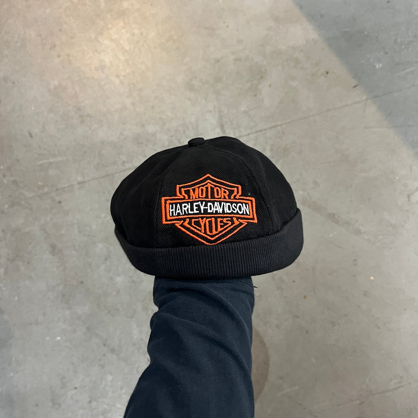 HARLEY DAVIDSON BRIMLESS HAT