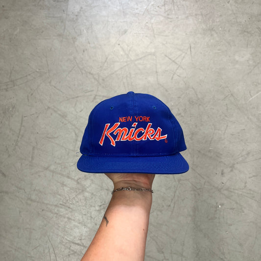 VINTAGE NEW YORK KNICKS SPORTS SPECIALITIES CAP 90s