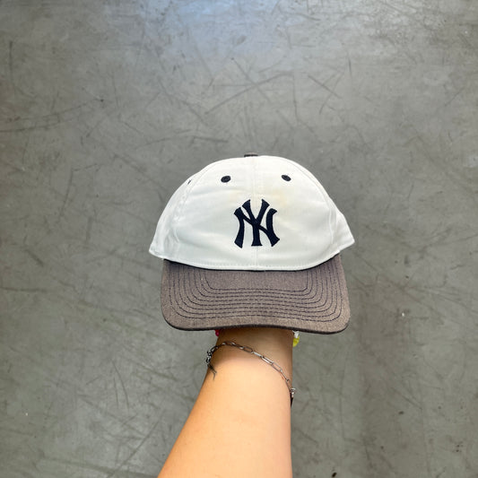 NEW YORK YANKEES 00s