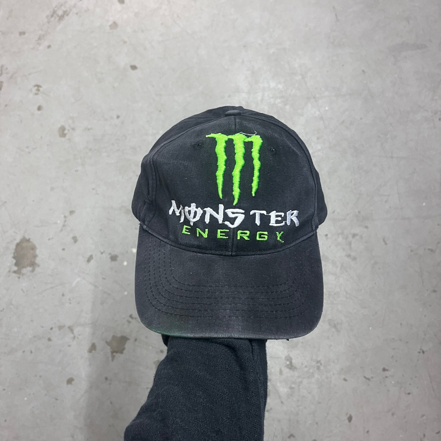 MONSTER ENERGY Y2K