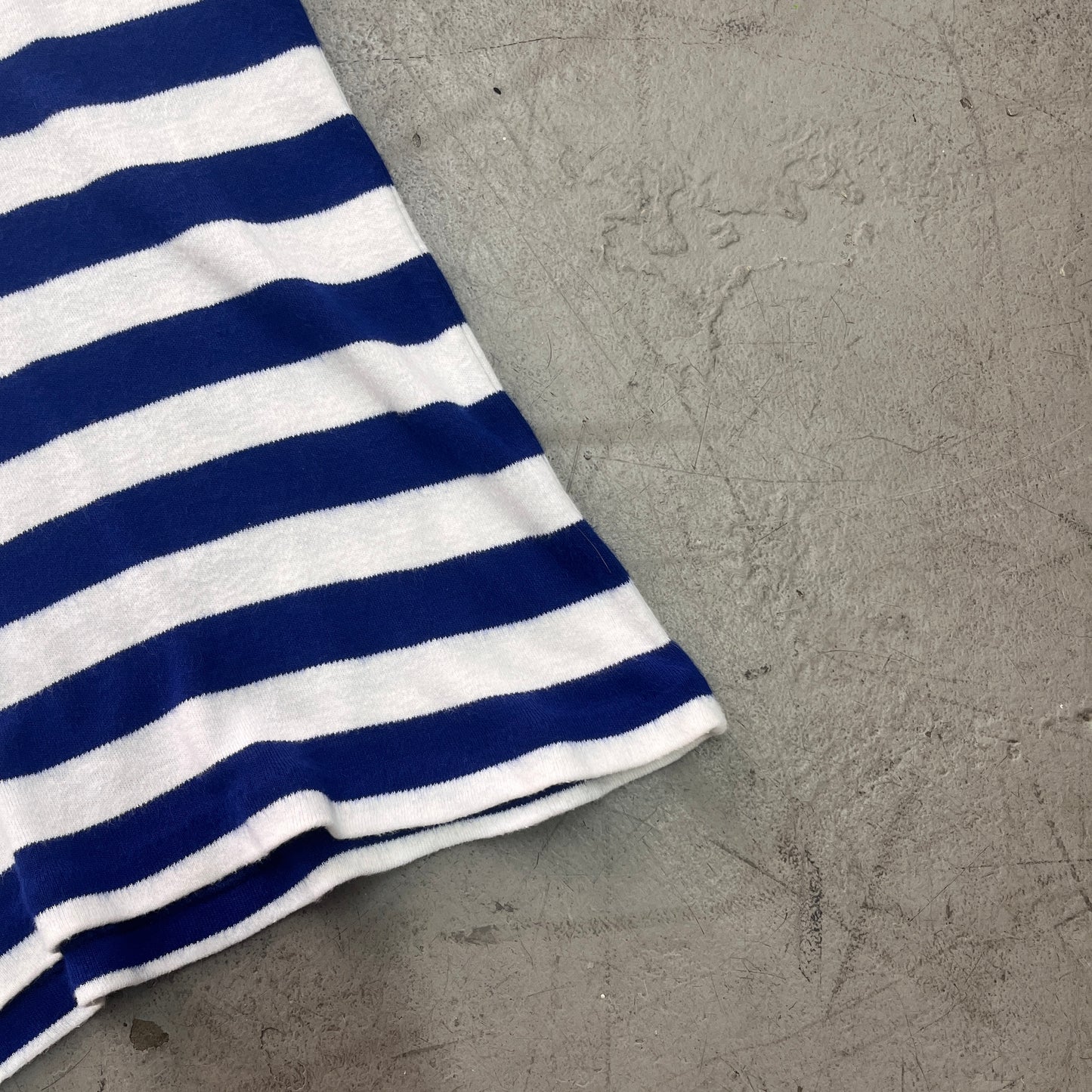 STRIPED BLU / WHT 80s [M]