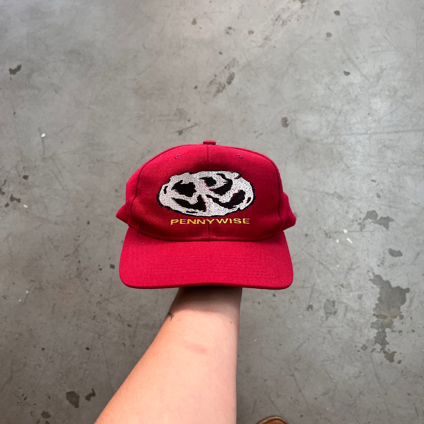 PENNYWISE CAP 90s
