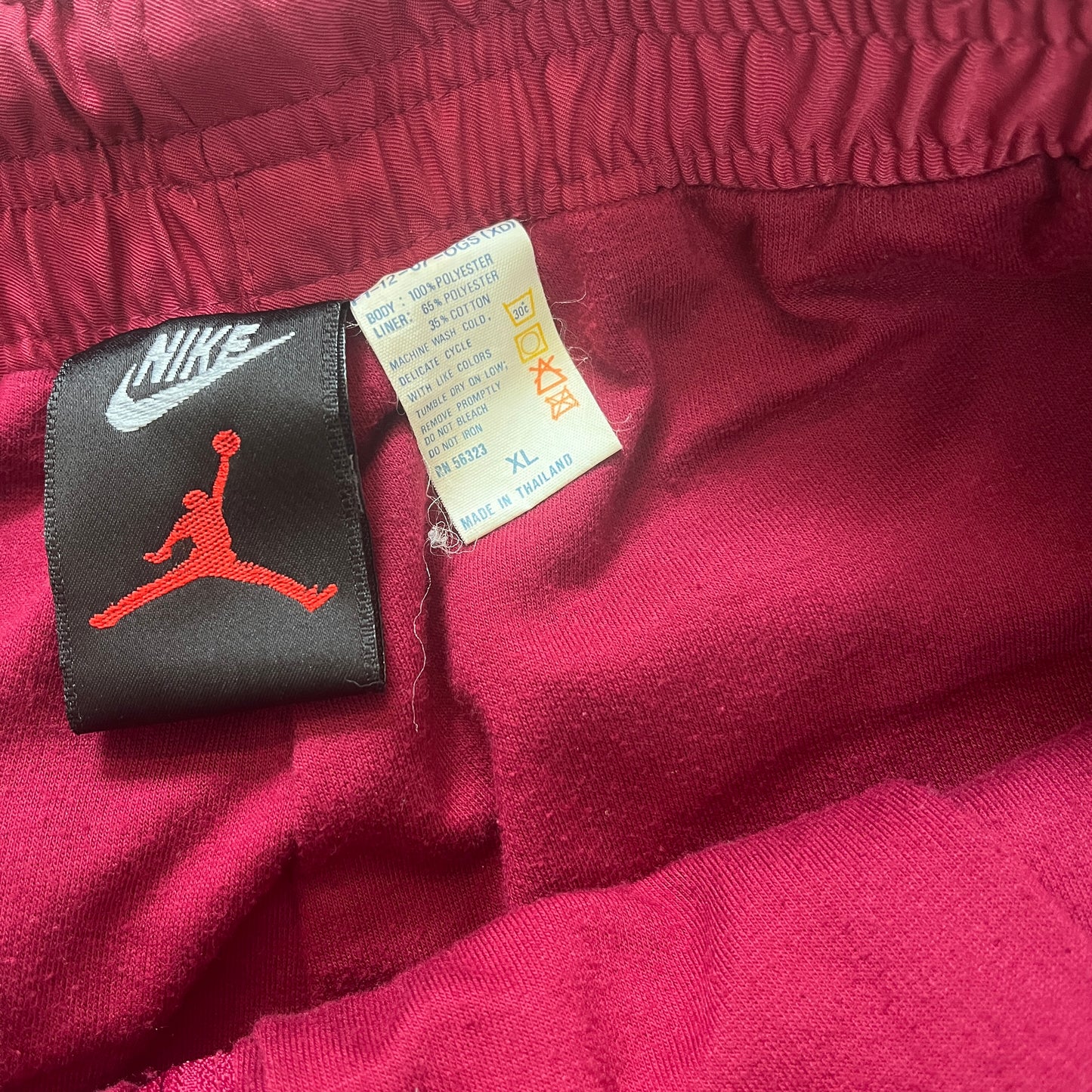 NIKE MICHEAL JORDAN TRACKSUIT 90s [XL]