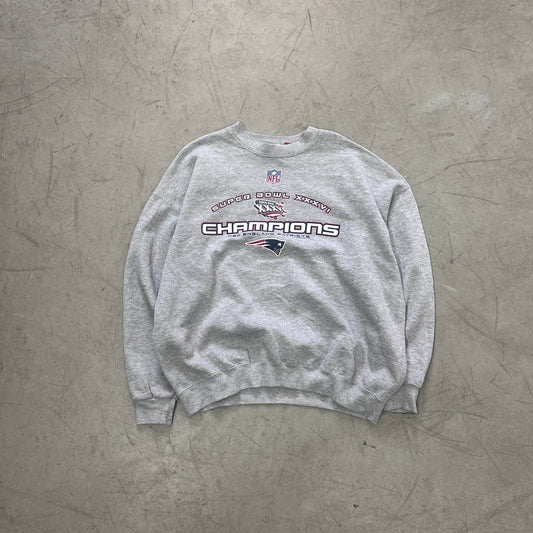 SUPERBOWL XXXVI NEW ENGLAND PATRIOTS 2002 [XL]