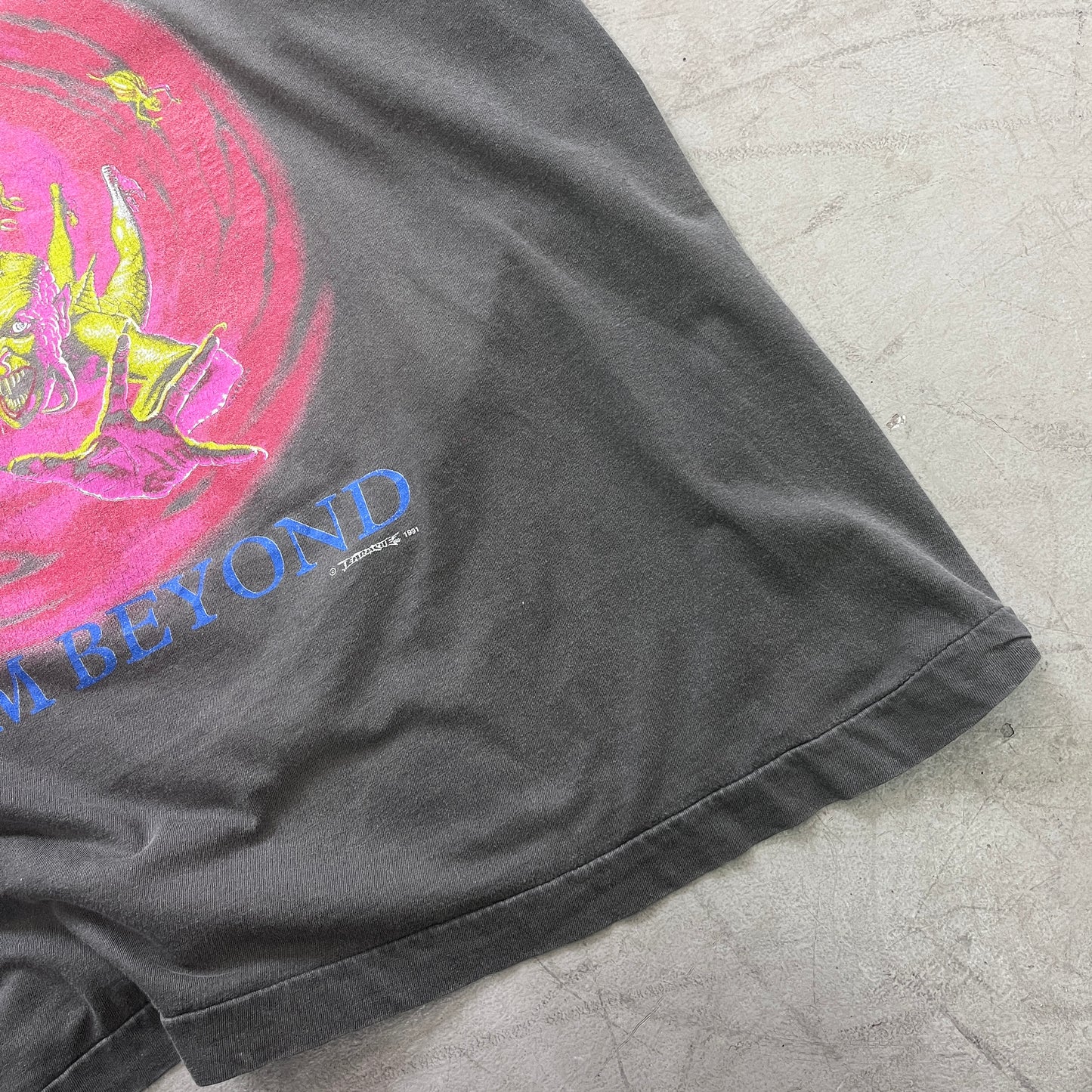 MASSACRE FROM BEYOND 1991 [XL]