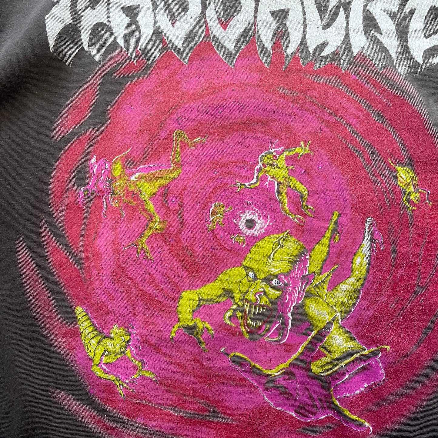 MASSACRE FROM BEYOND 1991 [XL]