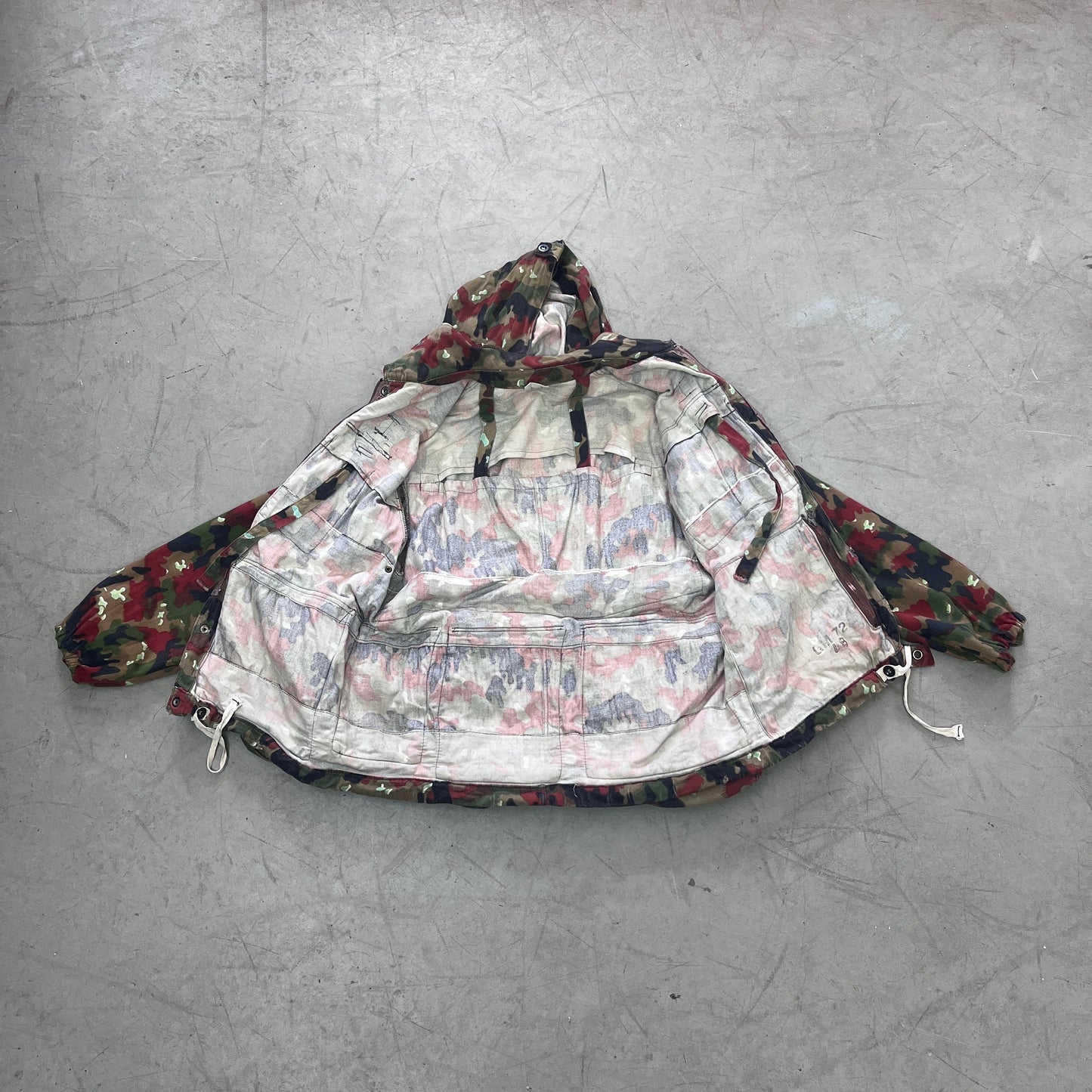 SWISS ARMY M70 FIELD ALPENFLAGE [L]