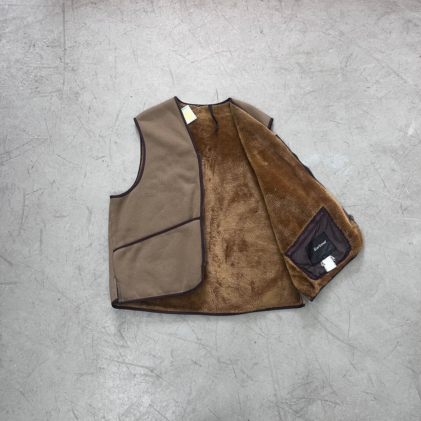 BARBOR WARM PILE WAISTCOAT [XL]