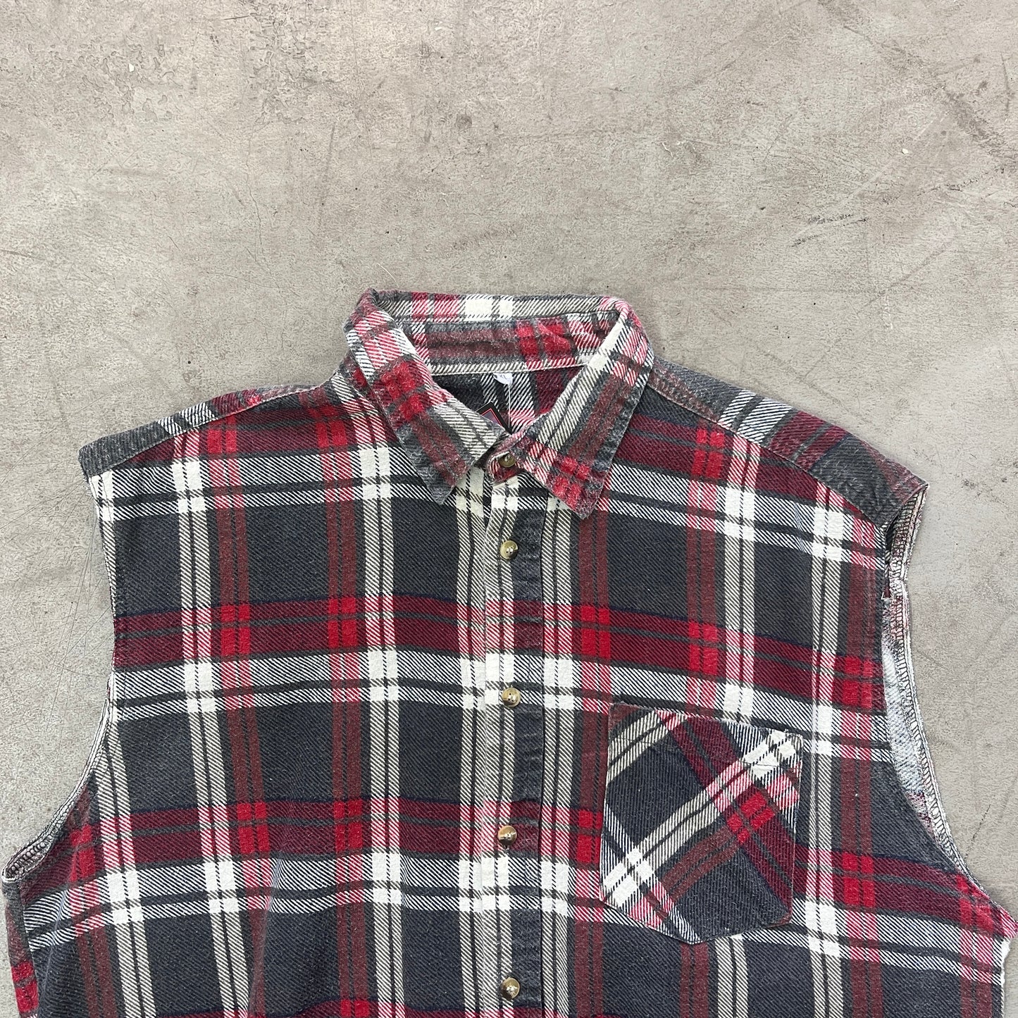 RED CHECKERED CUT [L]