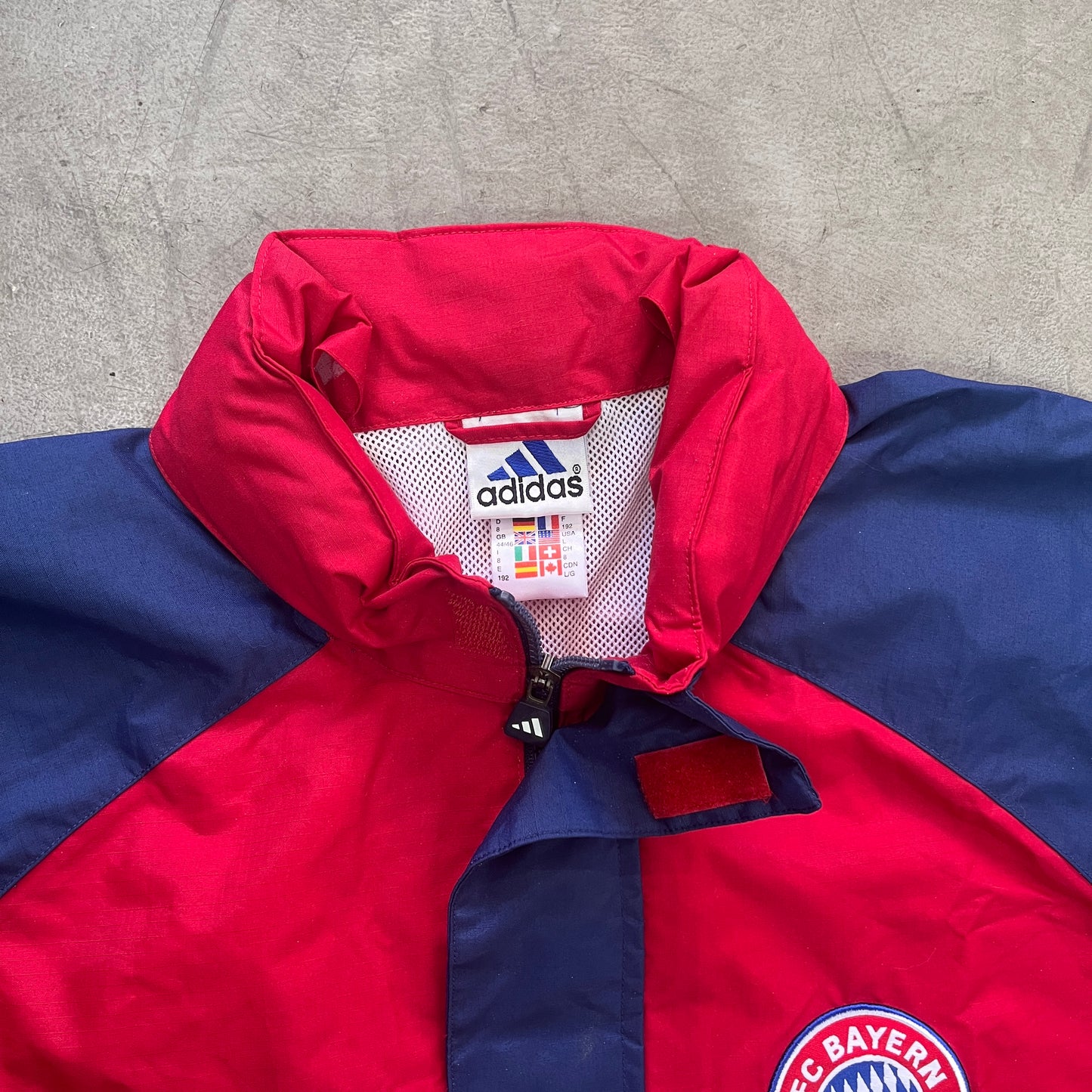 ADIDAS FC BAYERN MÜNCHEN RED/BLU 90s [XL]