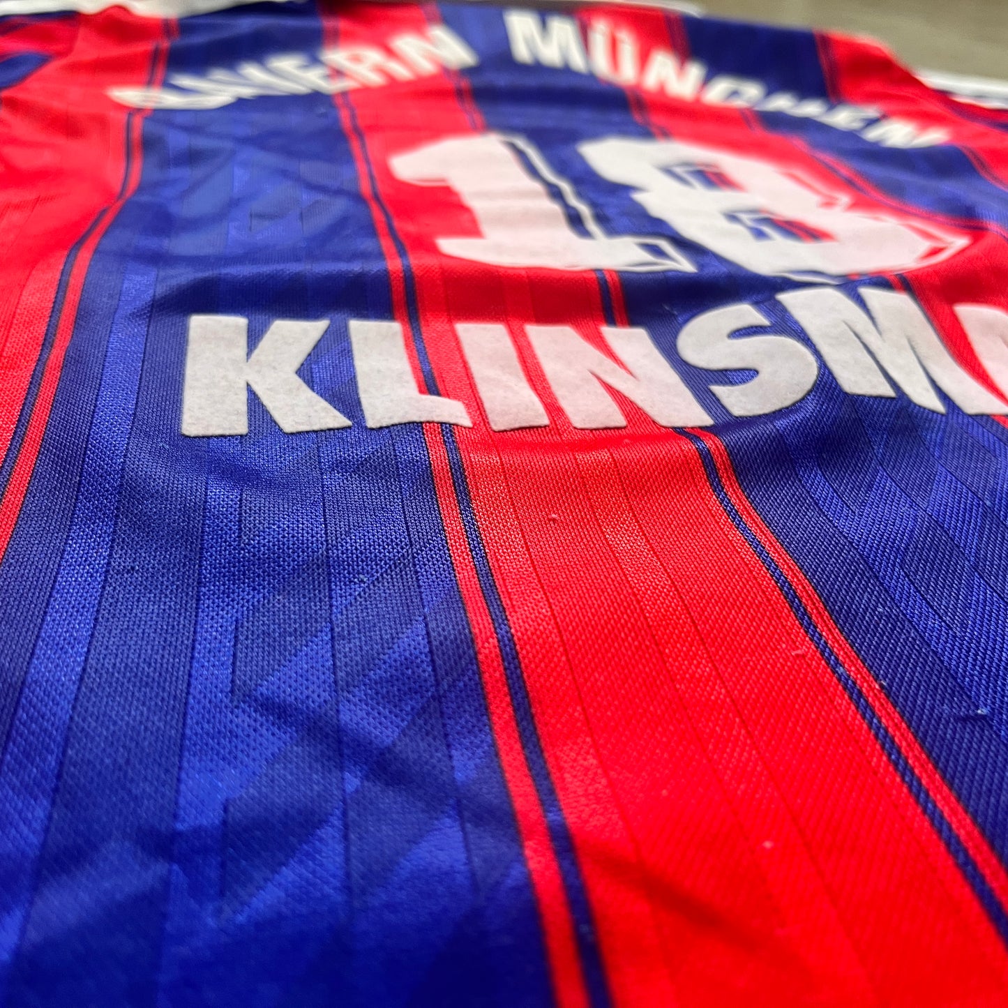 ADIDAS FC BAYERN MÜNCHEN KLINSMANN #18 1995/97 SHIRT KIDS [AGE 9/10]