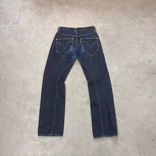 LEVIS ENGINEERED 00s DENIM [32X34]