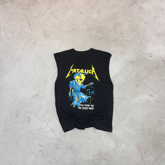 METALLICA THE MONEY TIPS HER SALES AGAIN BOOT [L]