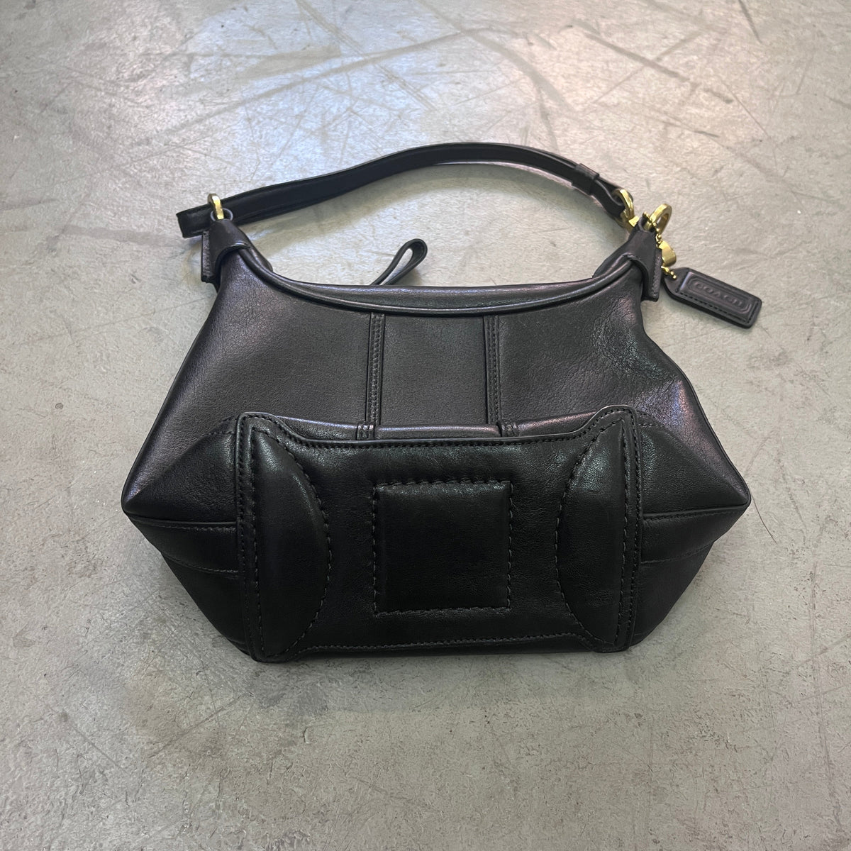 COACH AMANDA SMALL HOBO BLK LEATHER 00s