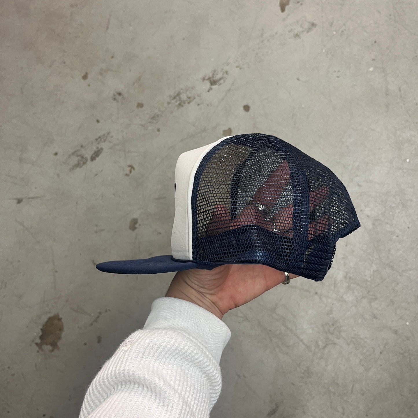 KORN [LIQUOR] TRUCKER CAP