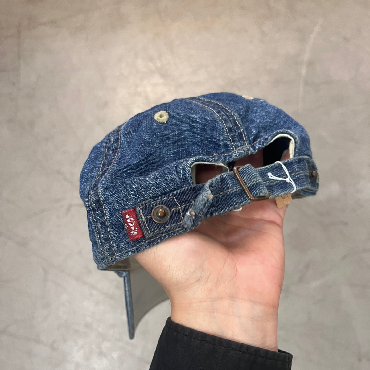 LEVIS DENIM BUCKLE BACK CAP