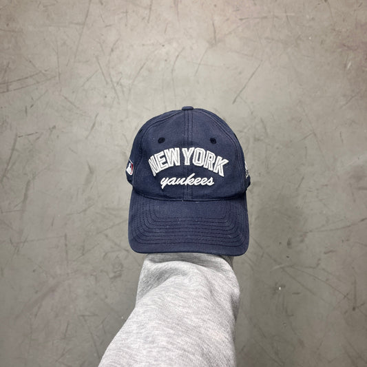 ADIDAS NEW YORK YANKEES CAP Y2K FITTED