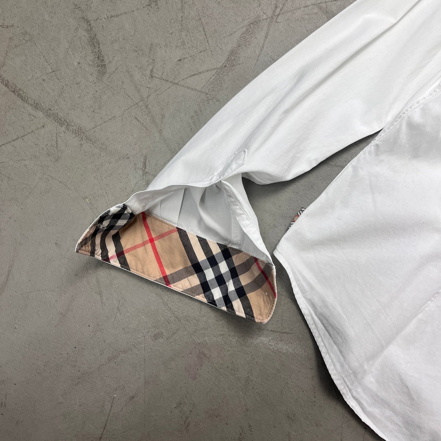 BURBERRY WHT COTTON SHIRT [M]