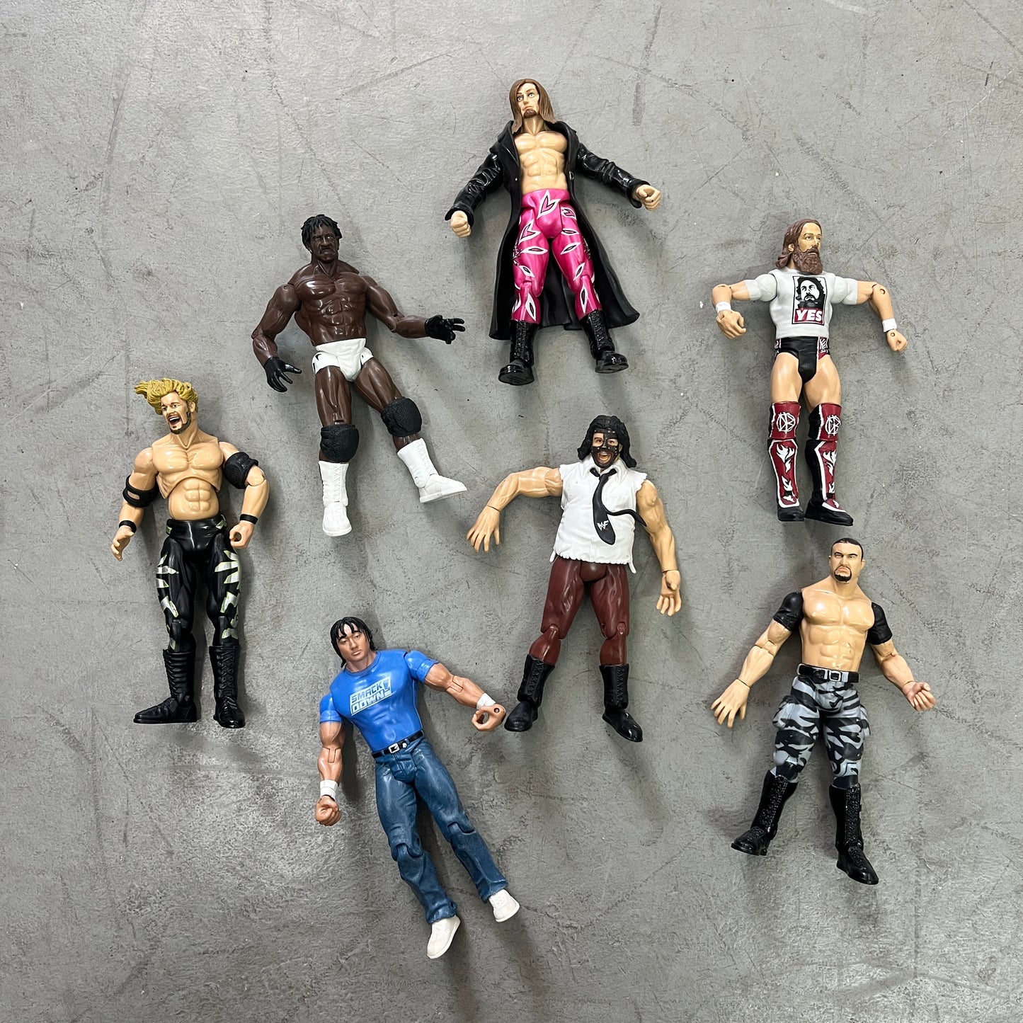 WWE WRESTLING FIGURE
