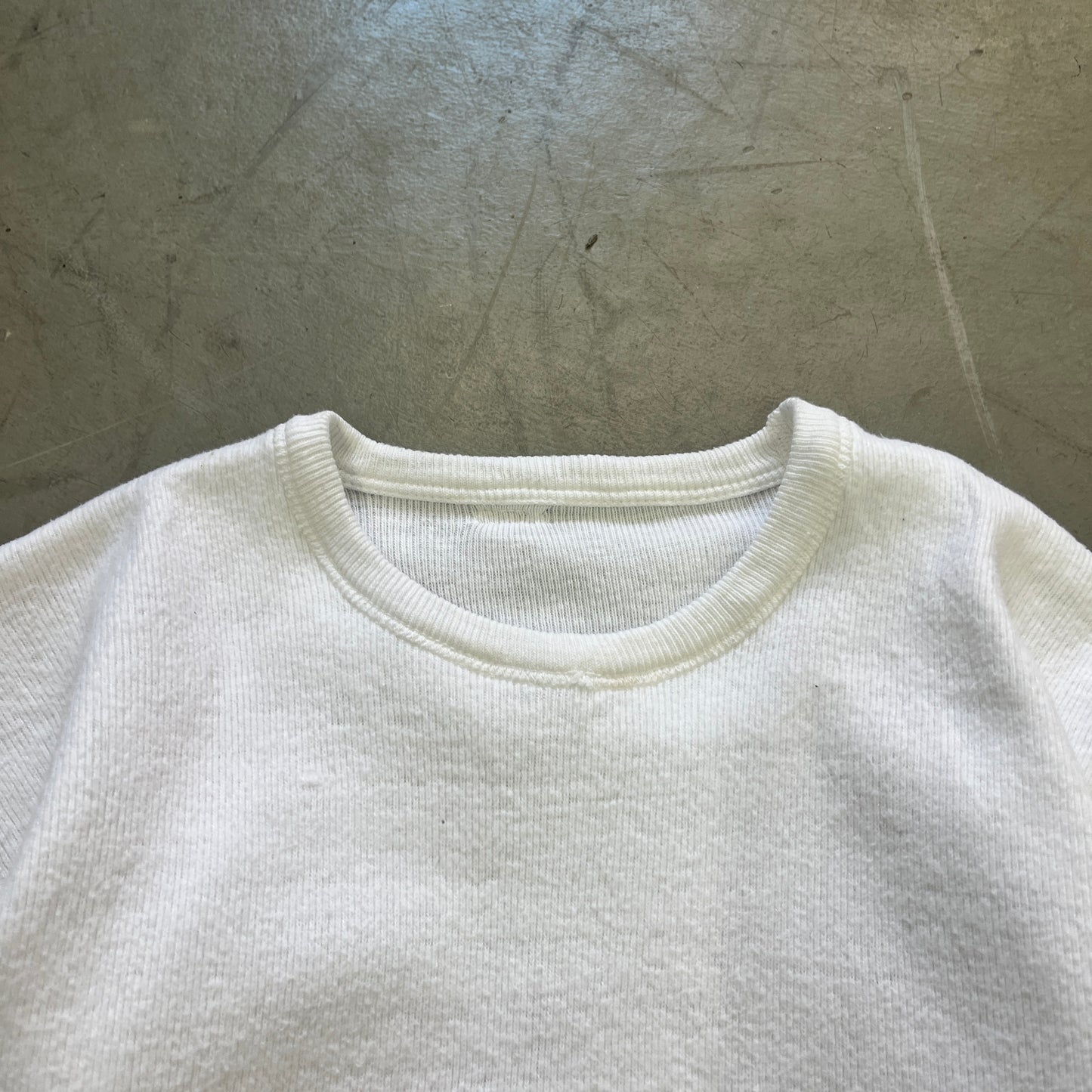 WHITE UNDER RINGER 70s [S]